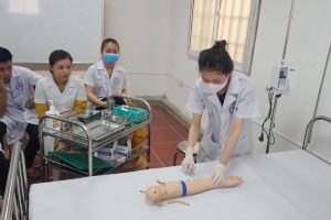 Điều dưỡng phụ sản là gì? Đào tạo điều dưỡng viên tại Hà Nội