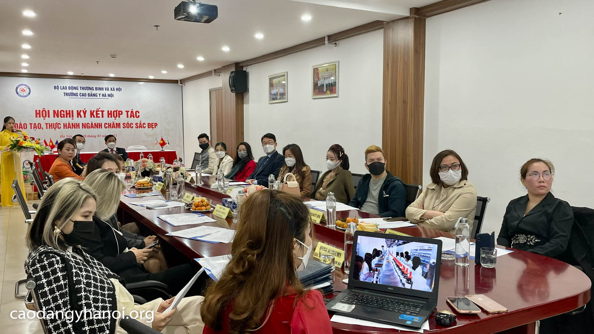 Hội nghị Ký Kết Hợp Tác Đào Tạo, Thực Hành Ngành Chăm Sóc Sắc Đẹp