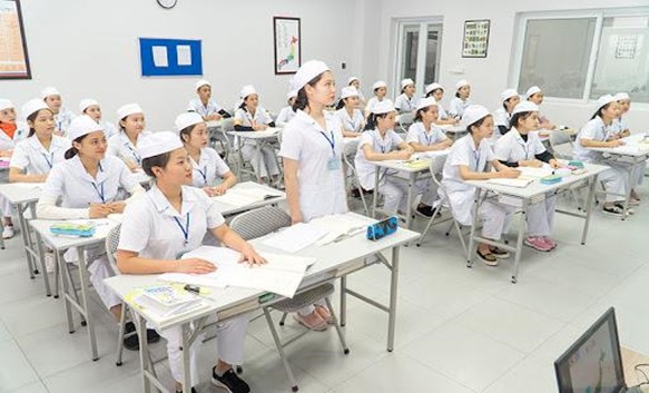 Đào tạo ứng viên XKLĐ Điều dưỡng, Hộ lý