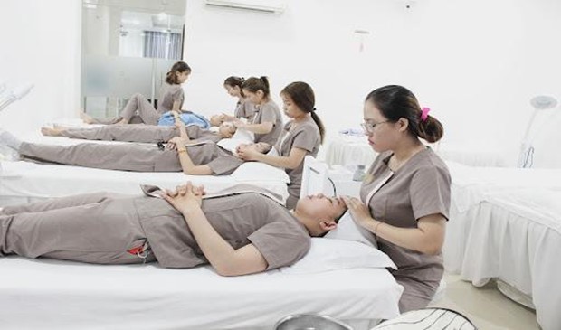 Ngành Chăm sóc sắc đẹp