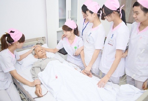 Học văn bằng 2 Cao đẳng Điều dưỡng