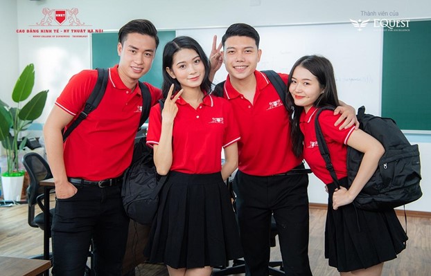 Sinh viên Trường Cao đẳng Kinh tế - Kỹ thuật Hà Nội