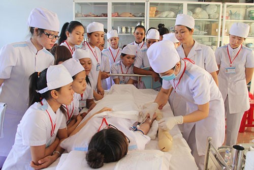 Ưu điểm khi học Văn bằng 2 Điều dưỡng