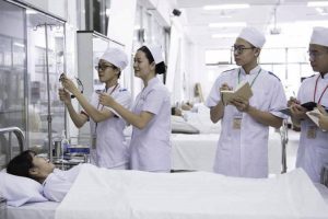Cao đẳng Điều dưỡng có nên học?