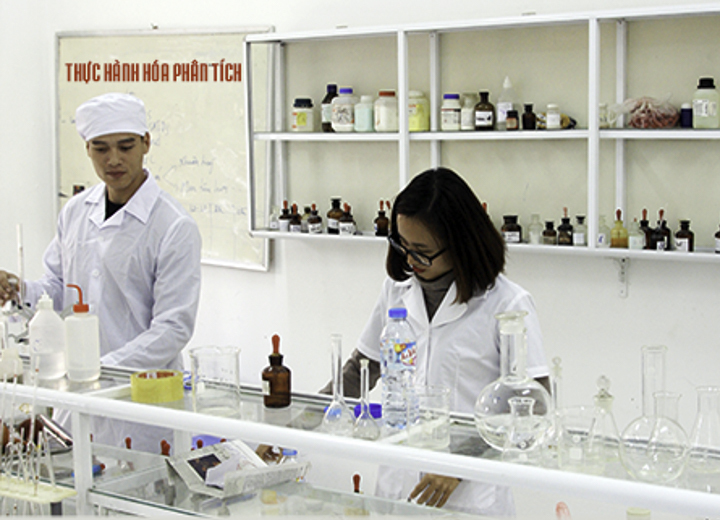 Khái niệm về nghề Dược