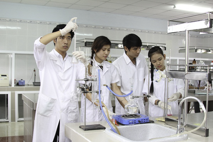 Ngành Dược đóng vai trò quan trọng