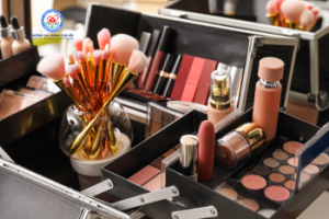 Xét tuyển Cao đẳng Chăm sóc sắc đẹp – Mã ngành: 6720401