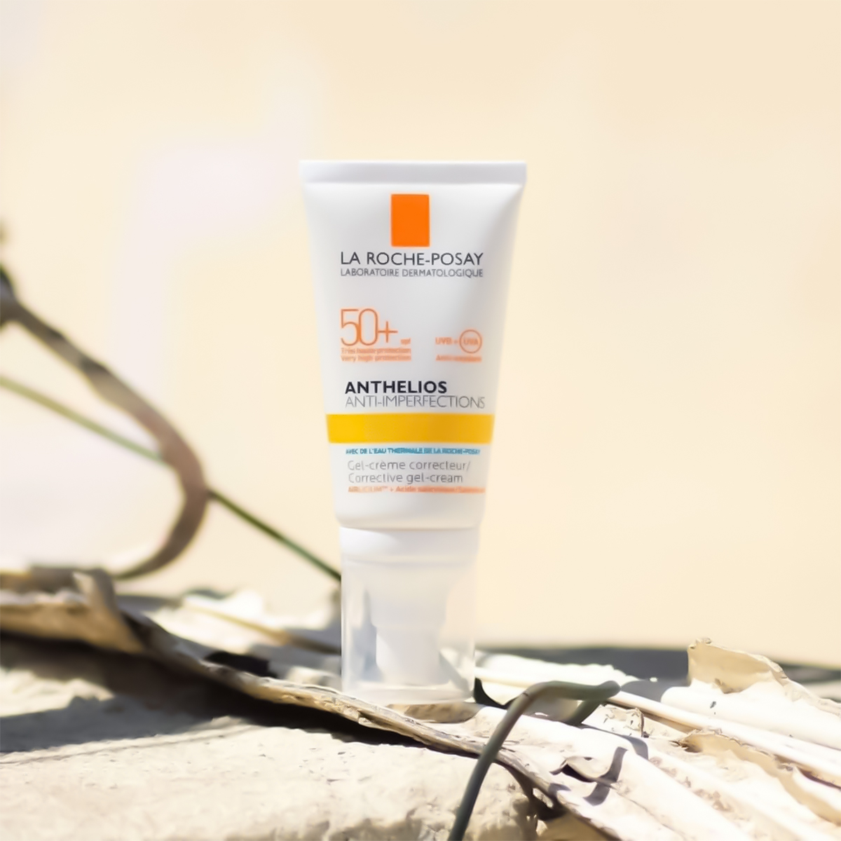 Kem Chống Nắng Giúp Giảm Mụn Và Kiểm Soát Dầu La Roche-Posay Anthelios Anti- Imperfections