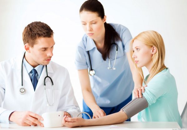 Y sĩ đa khoa hoàn toàn có thể liên thông lên Bác sĩ đa khoa