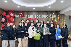 Cao đẳng Chăm sóc sắc đẹp: Cơ hội nghề nghiệp và xu hướng phát triển ngành làm đẹp